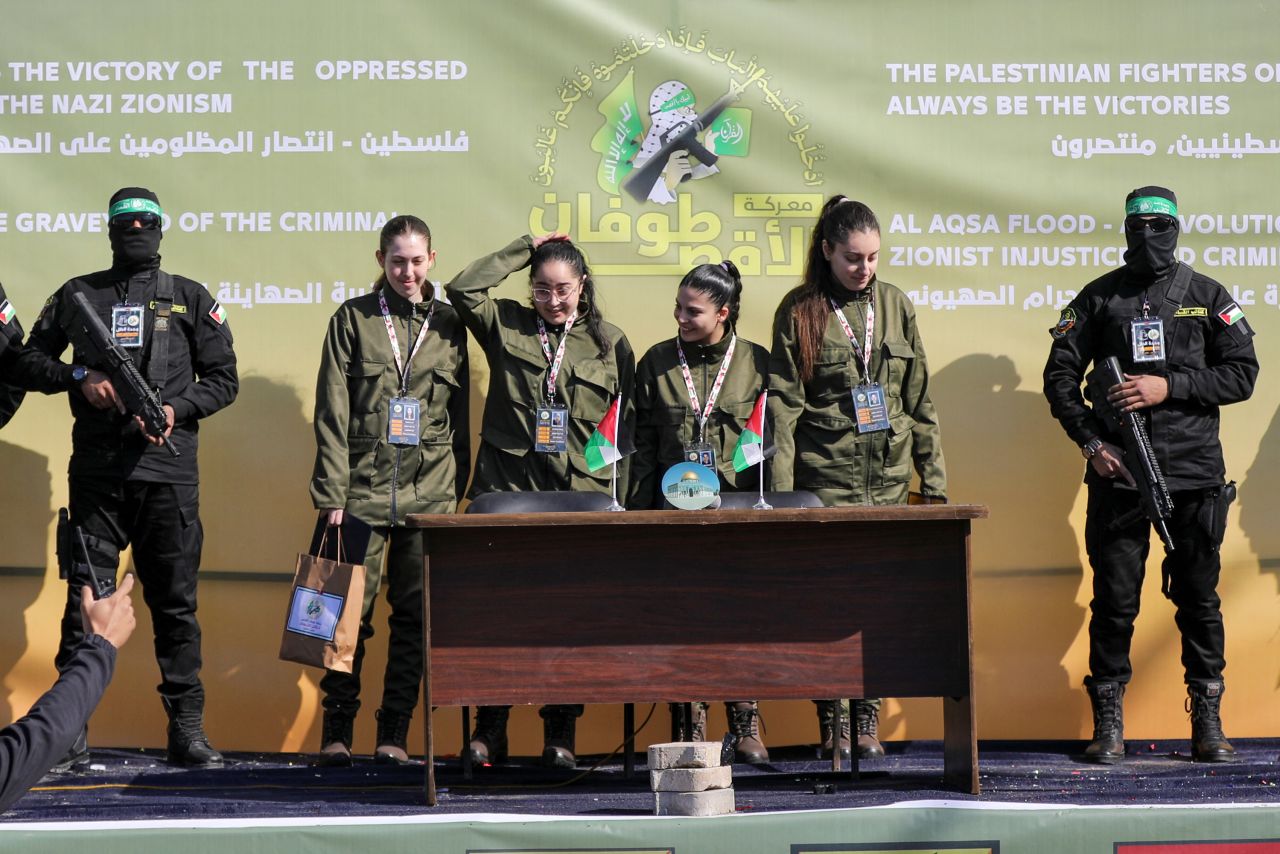 Israel-Hamas ceasefire sees second Gaza hostage and prisoners release | CNN