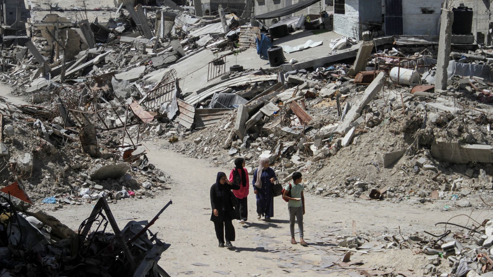 Israel-Hamas war latest: Israeli military announces 'tactical pause' in ...